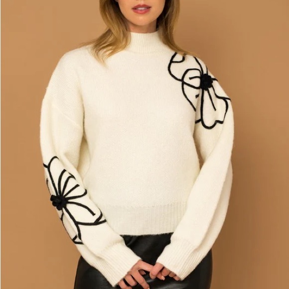 Flower Embroidery Mock Neck Long Sleeve Sweater White & Black Large Acrylic NEW - Picture 11 of 15